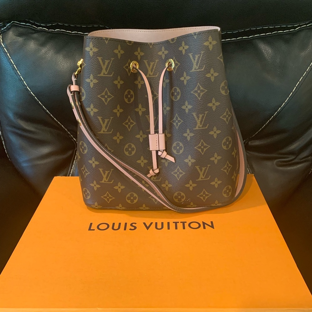 Louis Vuitton Neo Neo purse/handbag